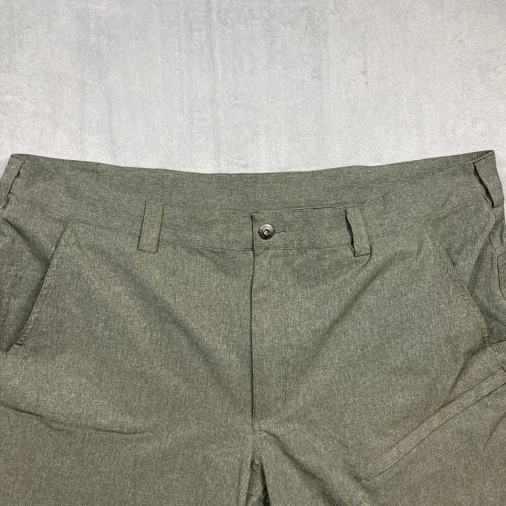 Duluth Trading Co Utility Shorts Men 44 Grey Heathered Quick Dry Cargo Pocket